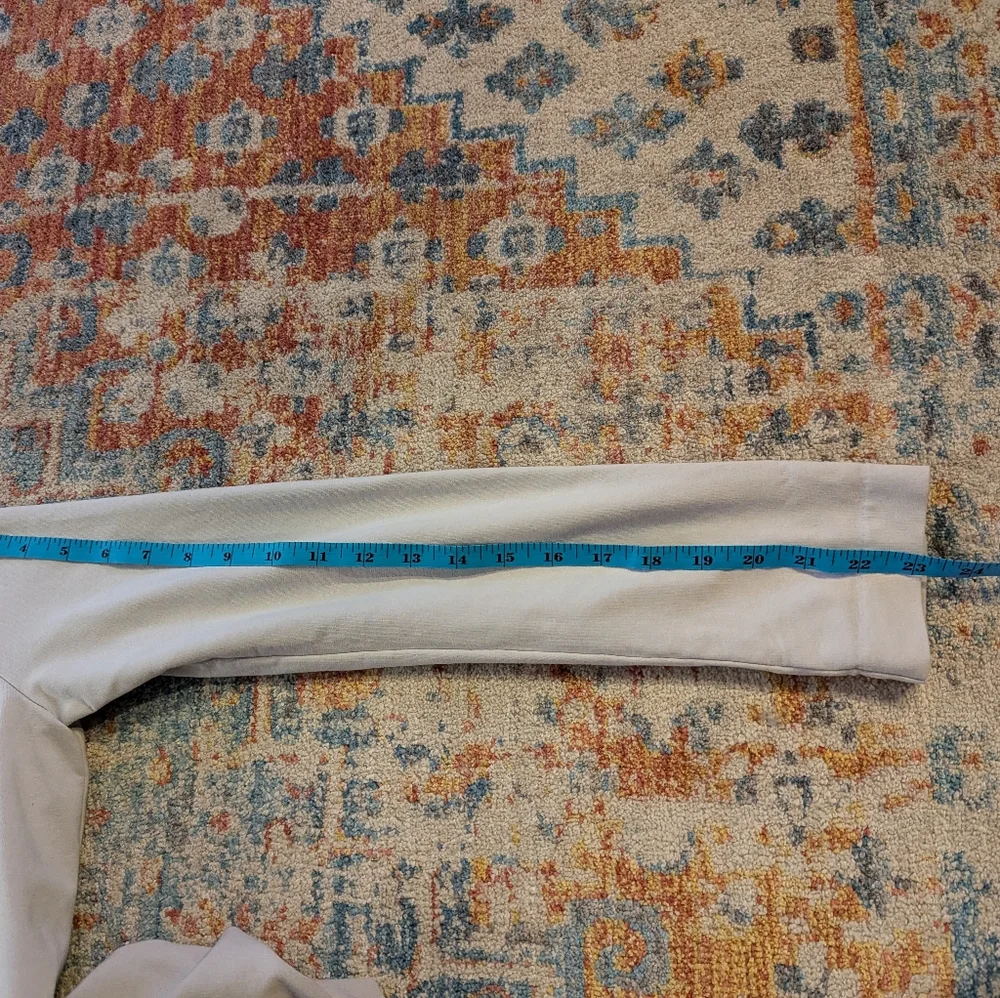 European Culture Women's XS Light Gray Soft Jacket Flat Collar Pleated Tail - Picture 12 of 12